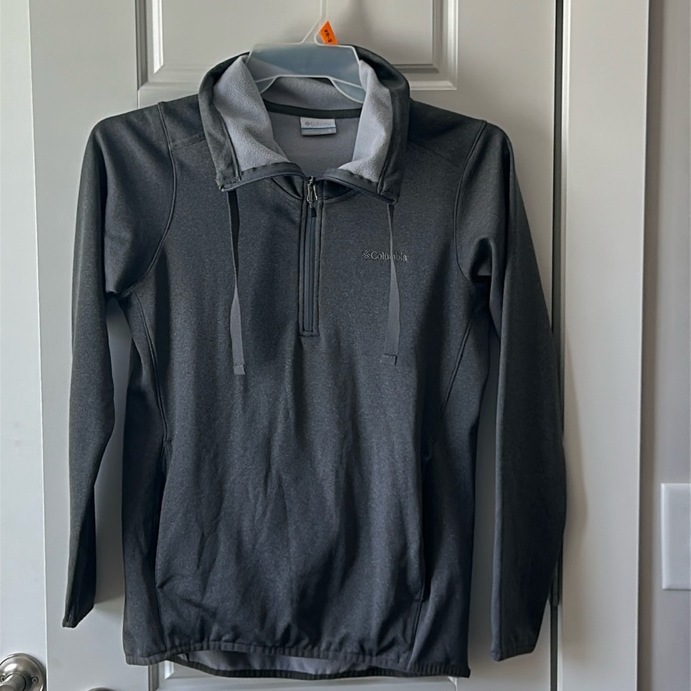 Women’s Columbia Pullover